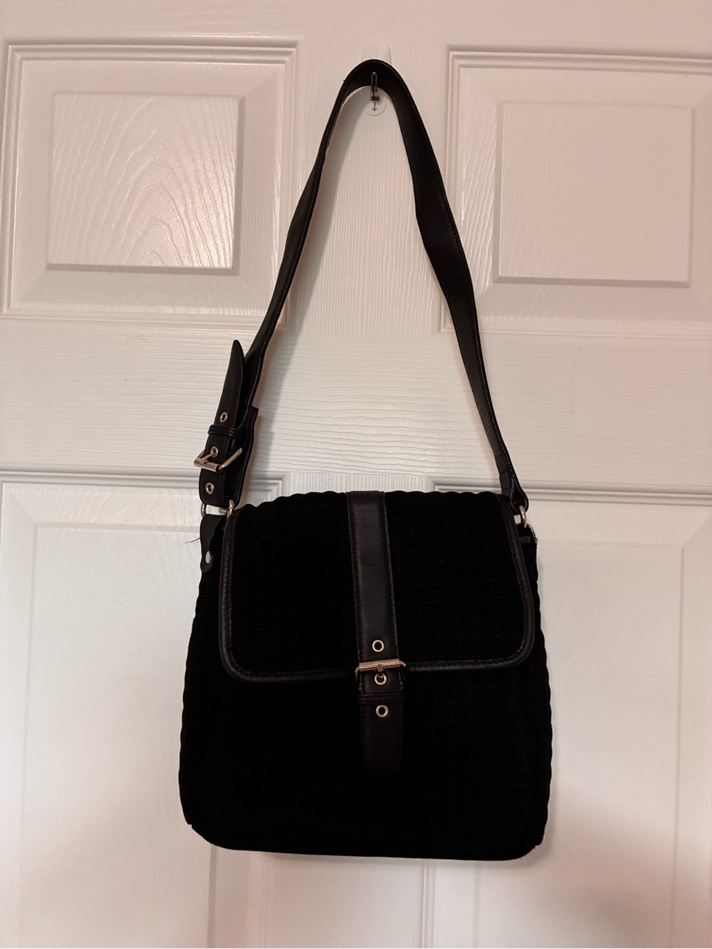 Talbots Shoulder Bag Handbag Purse Black Velvety Quilted